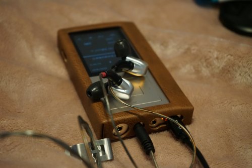 我收集的國外用戶對QA361的評測鏈接， 方便給大家以參考。